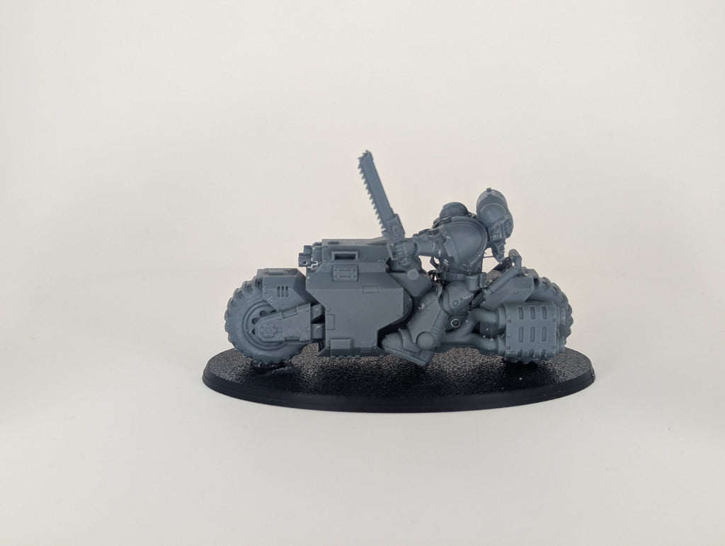 Futuristic Armored Biker Calvary | Resin Miniatures | 32mm Scale Wargaming Model Proxy