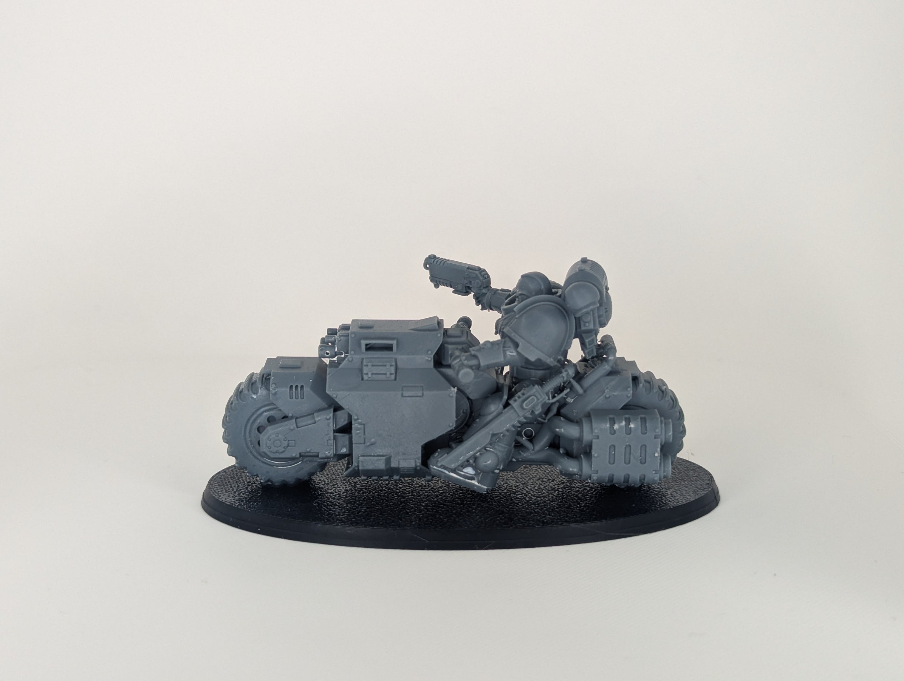 Futuristic Armored Biker Calvary | Resin Miniatures | 32mm Scale Wargaming Model Proxy