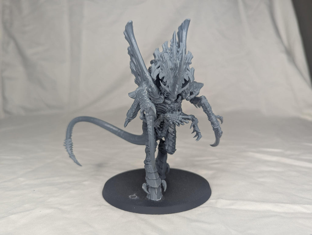 Hive Emissary | Resin Multipart Miniature Kit | 32mm Scale Wargaming Model 40K Proxy